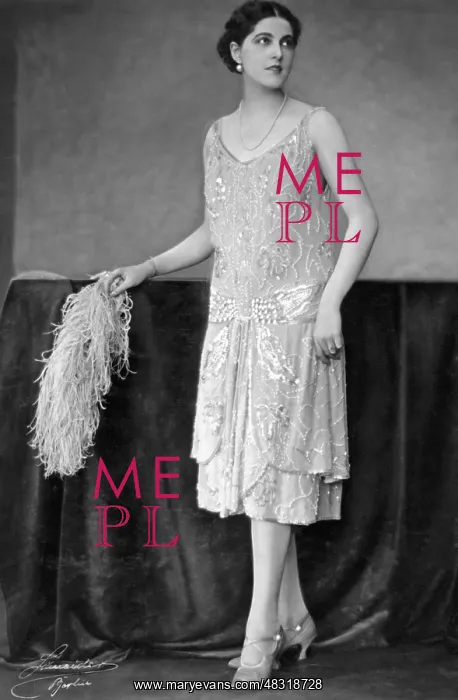 : Women's fashion, 1925 : Women's fashion, 1925