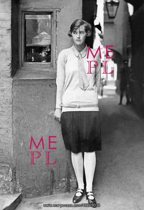 : Women's fashion, 1928 : Women's fashion, 1928
