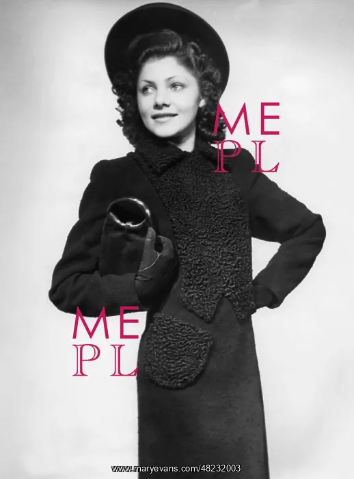 : Women's fashion, 1942 : Women's fashion, 1942