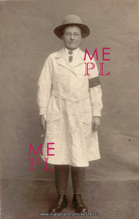 : Women's Land Army WW1 : Women's Land Army WW1