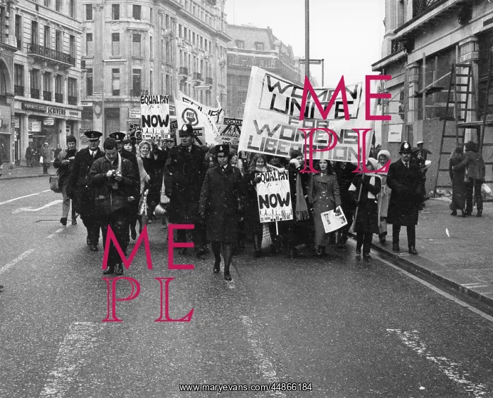 : WOMEN'S LIB DEMO : WOMEN'S LIB DEMO
