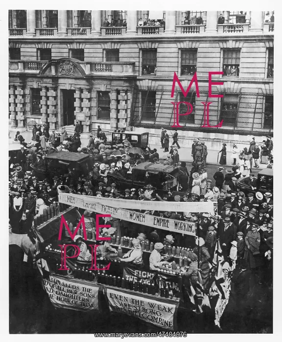 : WOMEN'S RIGHT TO SERVE : WOMEN'S RIGHT TO SERVE