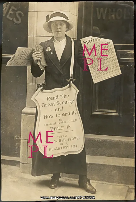 : WOMEN'S RIGHTS / NEWSPAPER : WOMEN'S RIGHTS / NEWSPAPER