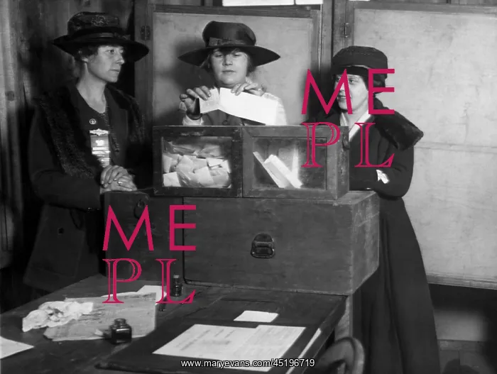 : Three women's suffragists casting votes ? : Three women's suffragists casting votes ?