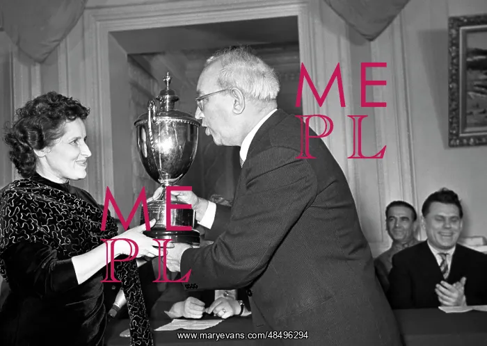 : Women's World Chess Championship : Women's World Chess Championship