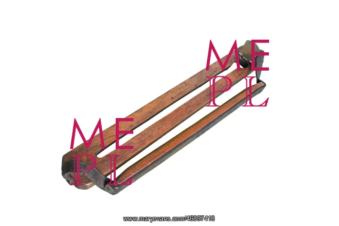 : Wooden hanger for game : Wooden hanger for game