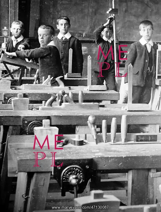  : Woodworking class, Victorian period
