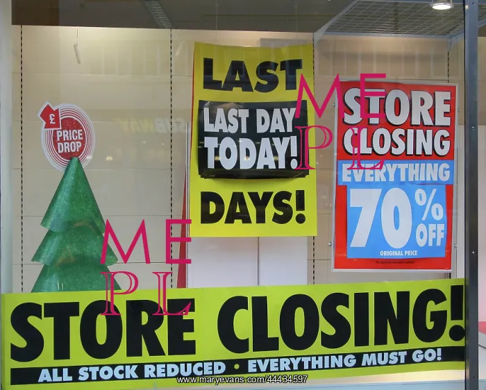 : Woolworths Closes : Woolworths Closes