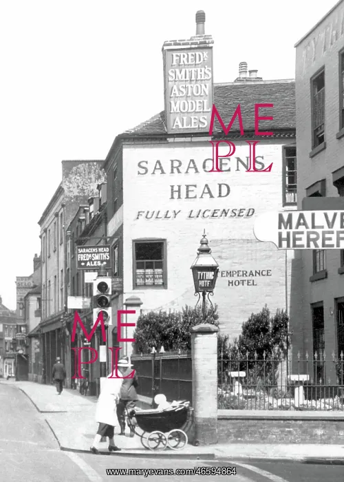  : Worcester, the Saracens Head 1936