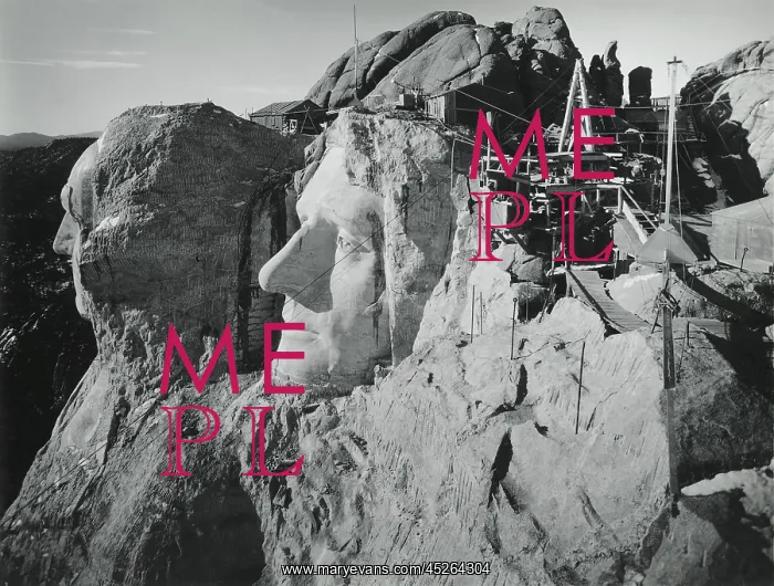 : Work continues at Mt. Rushmore in winter, ca : Work continues at Mt. Rushmore in winter, ca