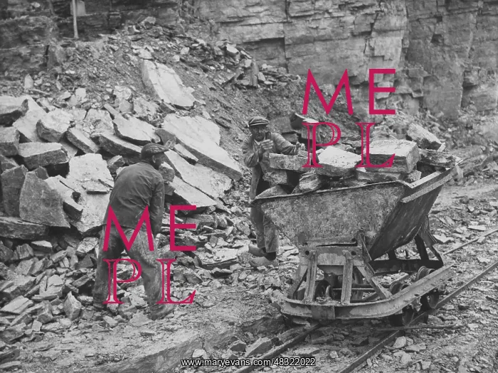  : Worker in a quarry, 1944