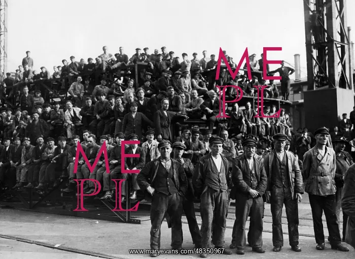 : Workers of Blohm & Voss listening to Adolf Hitler, 1934 : Workers of Blohm & Voss listening to Adolf Hitler, 1934