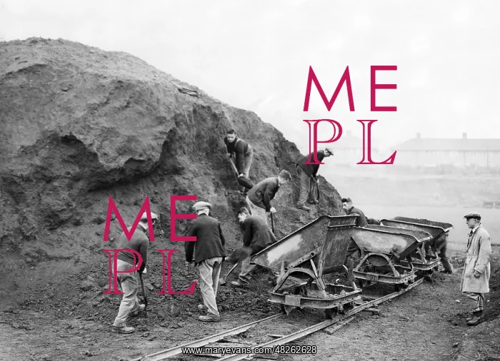 : Workers in Carshalton, 1936 : Workers in Carshalton, 1936
