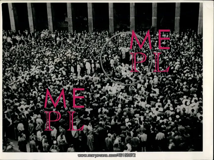 : Workers demonstrate for free elections, East Berlin : Workers demonstrate for free elections, East Berlin