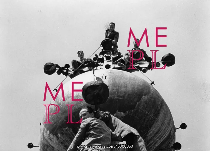 : Workers on the dome : Workers on the dome