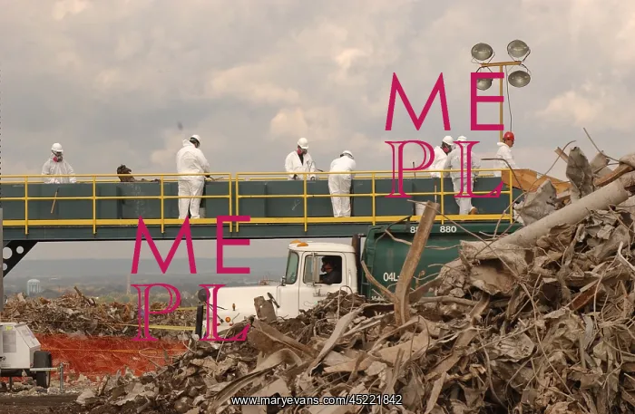 : Workers at the Fresh Kills Landfill examine ? : Workers at the Fresh Kills Landfill examine ?
