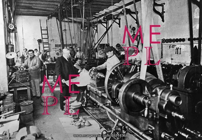 : Workers in an iron plant, 1908 : Workers in an iron plant, 1908
