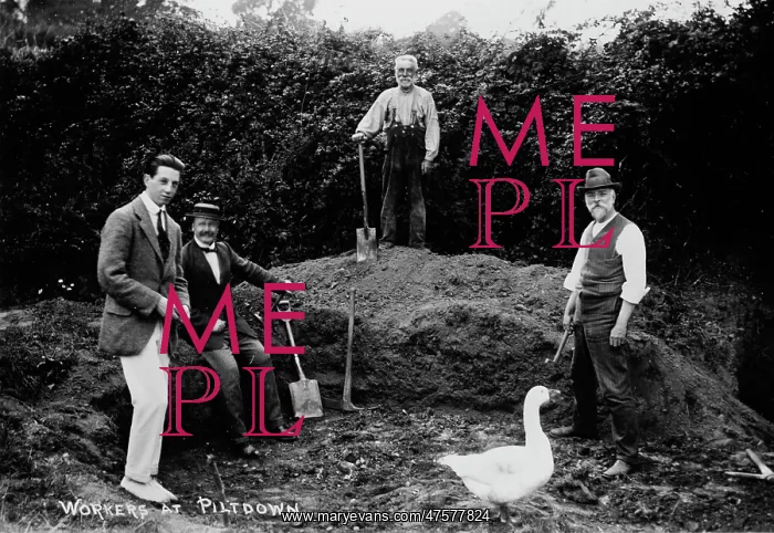 : Workers at Piltdown : Workers at Piltdown