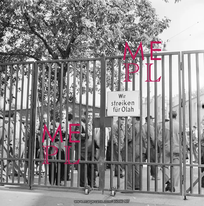 : Workers on strike : Workers on strike
