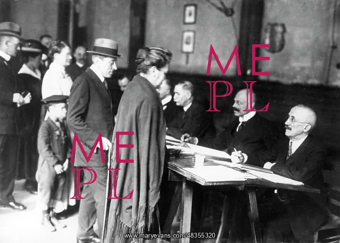 : Working-class woman at the polling station, 1919 : Working-class woman at the polling station, 1919