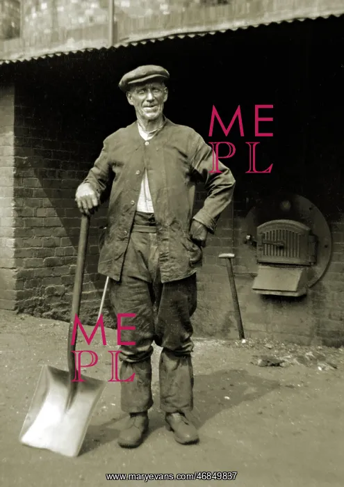 : Workman with spade : Workman with spade