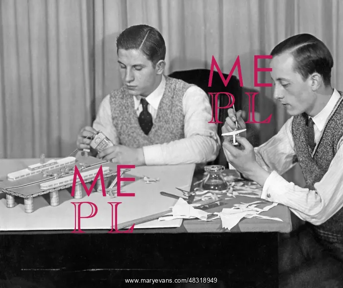 : Works on the film F.P.1 Doesn't Answer, 1932 : Works on the film F.P.1 Doesn't Answer, 1932