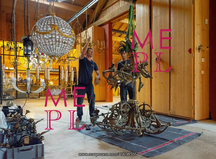 : Workshop, Mathieu Lustrerie, Gargas, Provence, France : Workshop, Mathieu Lustrerie, Gargas, Provence, France