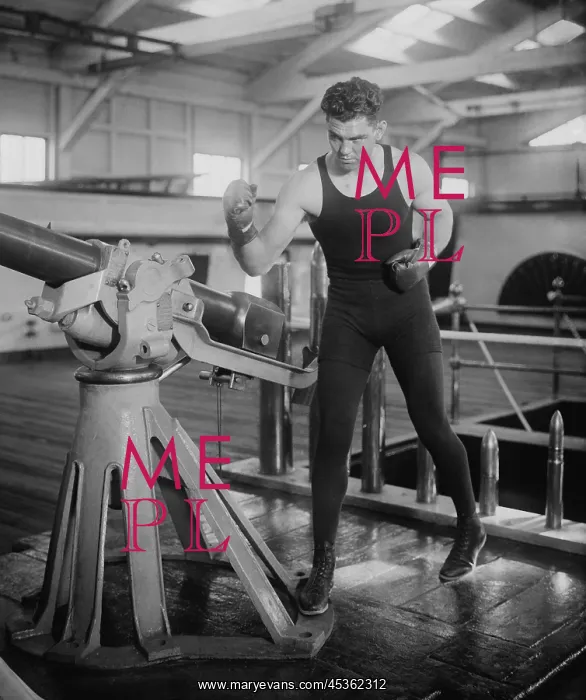 : World Champion Boxer Jack Dempsey in fighting pose : World Champion Boxer Jack Dempsey in fighting pose