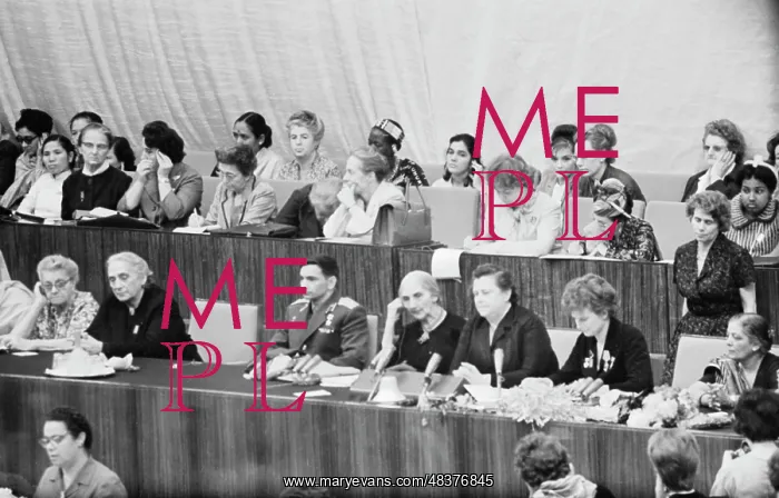 : World Congress of Women in Moscow : World Congress of Women in Moscow