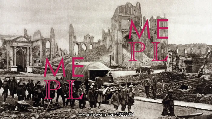 : World War 1. German prisoners being marched through : World War 1. German prisoners being marched through