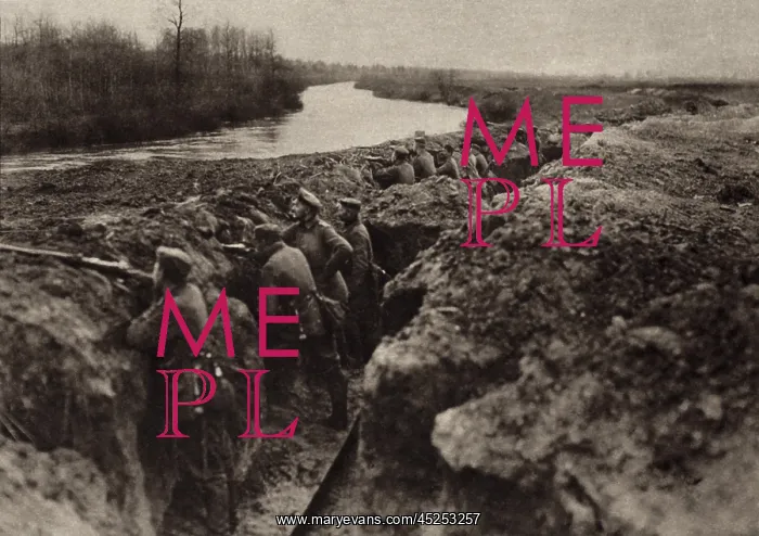 : World War 1. German troops holding a first-line : World War 1. German troops holding a first-line