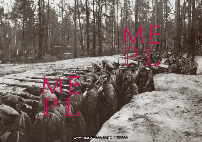 : World War 1. Russian forces in a trench on one : World War 1. Russian forces in a trench on one