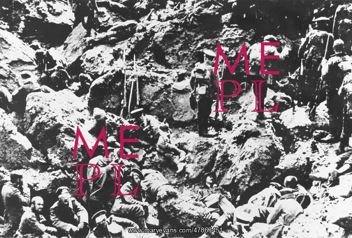  : World War I 1915