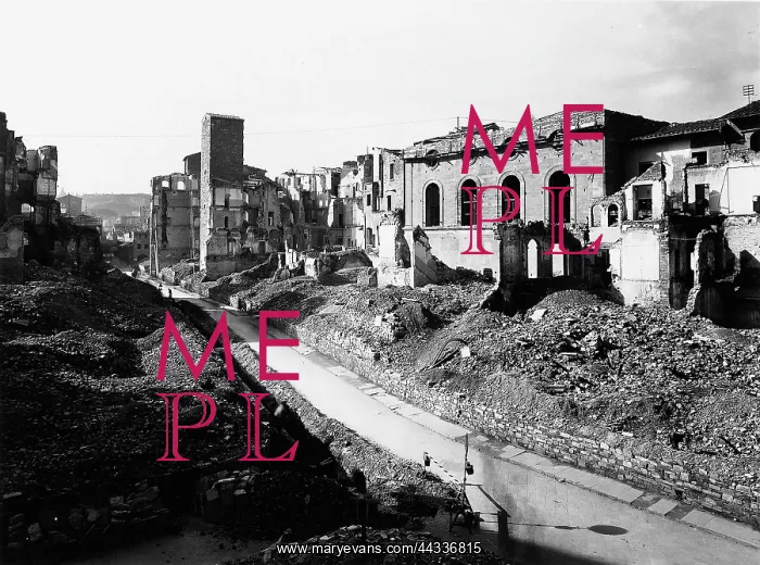 : World War II : World War II
