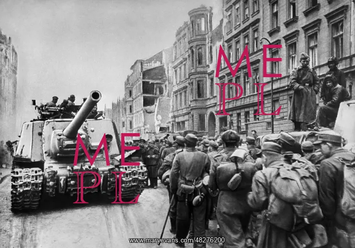 : World War II : World War II