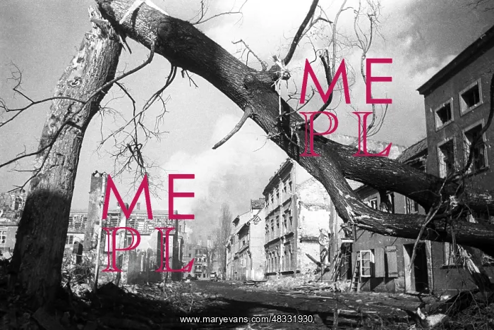 : World War II : World War II