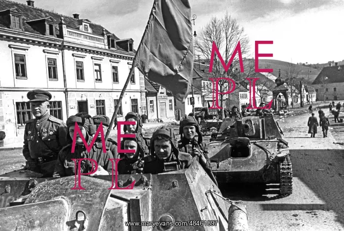 : World War II : World War II