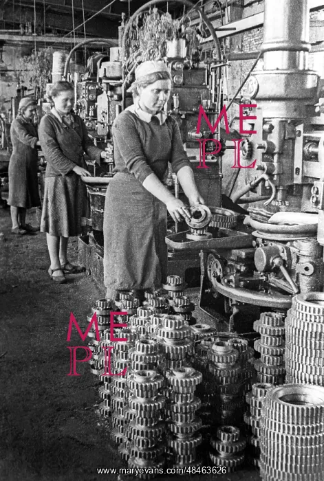: World War II : World War II