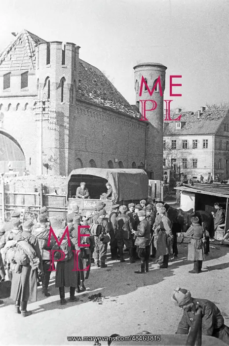 : World War II : World War II