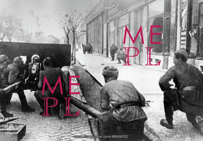 : World War II : World War II