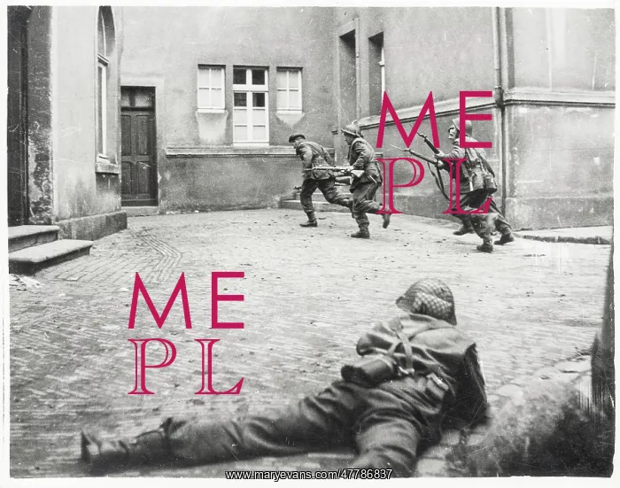 : World War II British Army take Lingen, Germany : World War II British Army take Lingen, Germany
