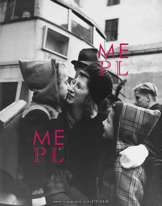  : World War II evacuees