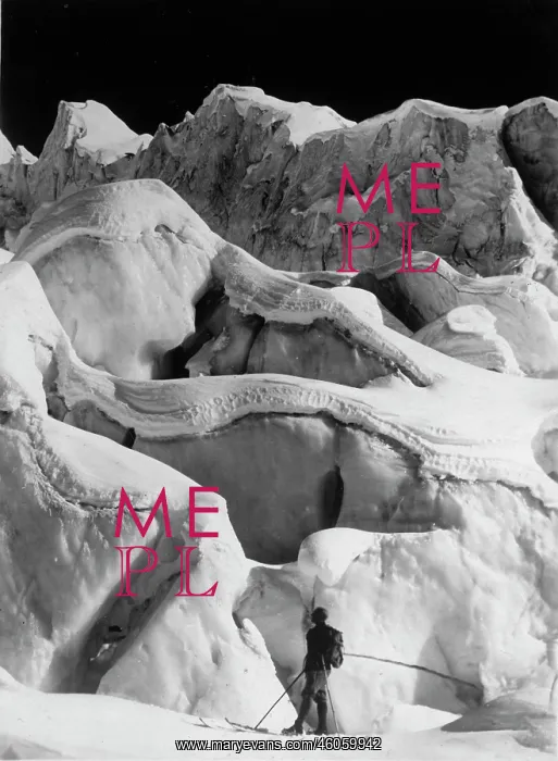 : Worlds of snow : Worlds of snow