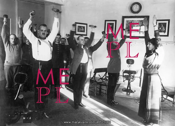 : Wounded at the gym, 1915 : Wounded at the gym, 1915