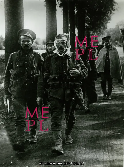 : WOUNDED SOLDIERS 1918 : WOUNDED SOLDIERS 1918