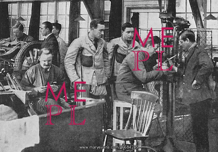 : Wounded soldiers learning motor engineering at Roehampton : Wounded soldiers learning motor engineering at Roehampton