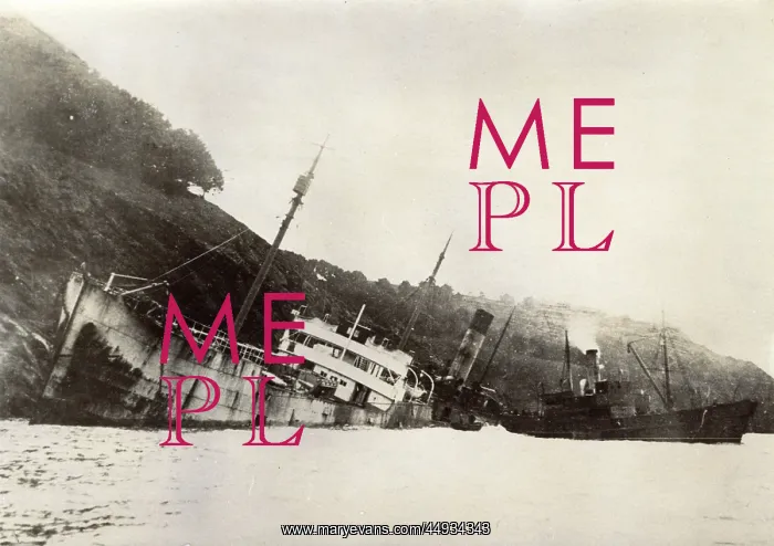 : Wreck of the Broadmayne, ashore at Mill Bay Cove, Devon : Wreck of the Broadmayne, ashore at Mill Bay Cove, Devon