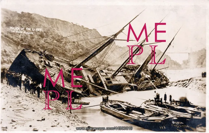 : Wreck of the ship Gipsy at Bristol : Wreck of the ship Gipsy at Bristol