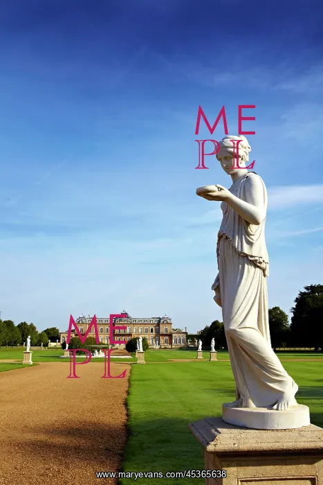 : Wrest Park with statue of Hebe : Wrest Park with statue of Hebe