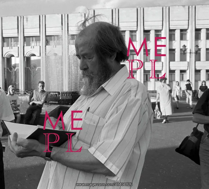 : Writer Aleksandr Solzhenitsyn returns to Russia, 1994 : Writer Aleksandr Solzhenitsyn returns to Russia, 1994